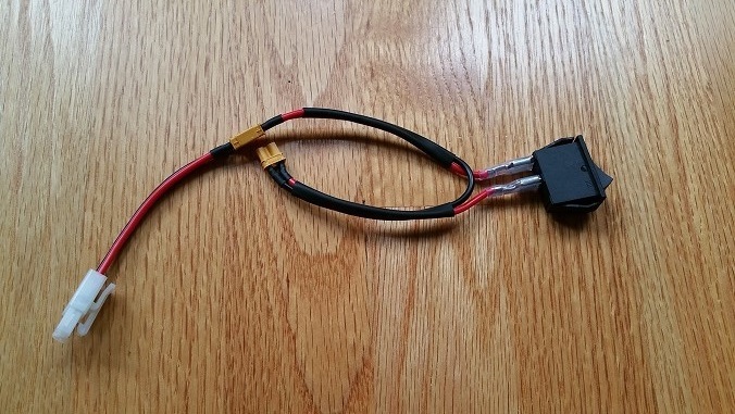 /images/Connecting-Devices-to-a-Control-or-Expansion-Hub/Connecting12VStep1.jpg